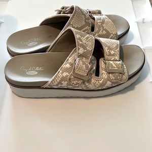 Dr Scholls wedge sandals size 9